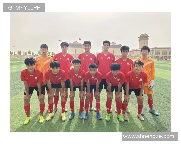 大分三神与鸟砂岩的精彩对决揭示了足球战术与团队协作的重要性