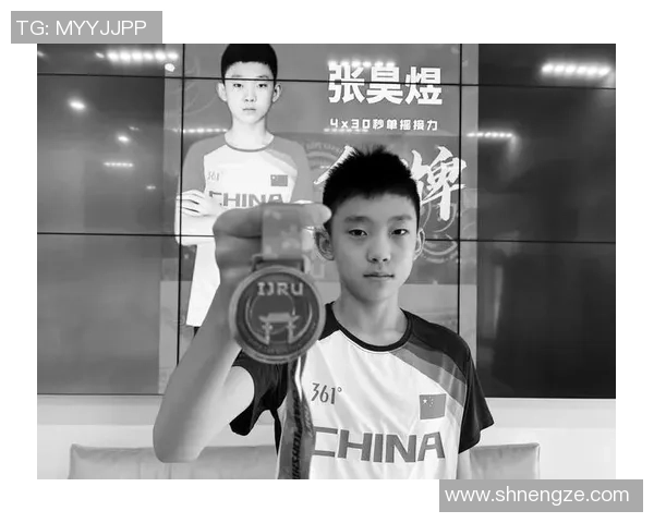 张昊：从青涩少年到职场精英的成长之路与心路历程分享