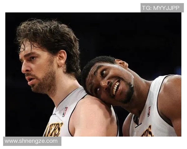 火箭队与骑士队激战7月29日精彩对决回顾与分析